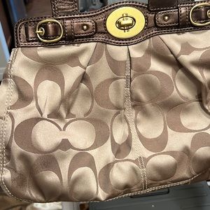 Great condition coach bag only used few times